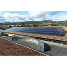 Installation surimpos&eacute;e sur tuiles