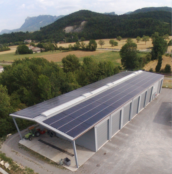 Sur bac acier ou panneaux sandwich