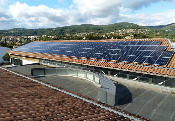 Surimpos&eacute; sur tuiles